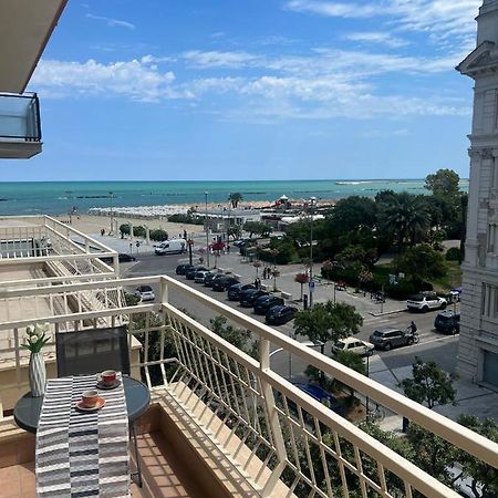 Blu Apartment Pescara Luaran gambar