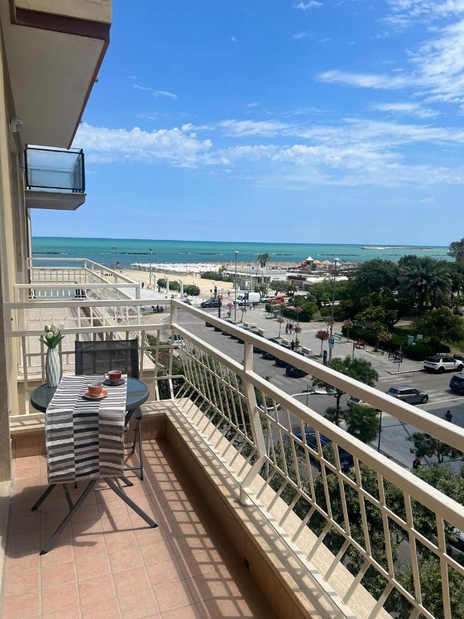 Blu Apartment Pescara Luaran gambar